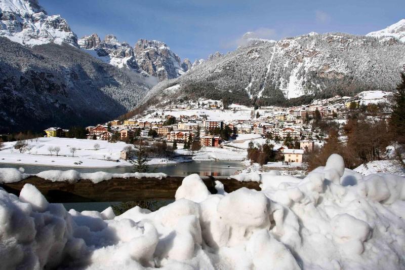 Hotel Olympia Molveno Exteriér fotografie